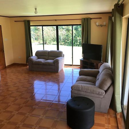 Cabanas Tautira Ханга Роа Екстериор снимка